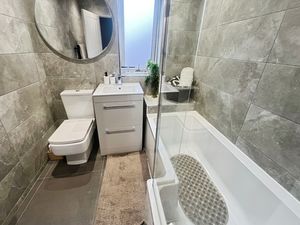 Bathroom- click for photo gallery